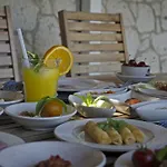 Ξενοδοχείο Roka