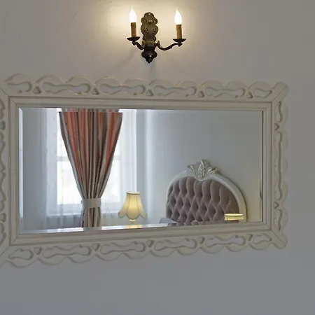 Hotel Roka 2*