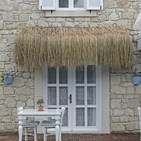 Roka Alacati