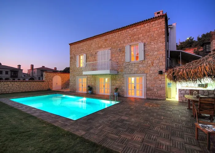 Roka 2* ألاتشاتي